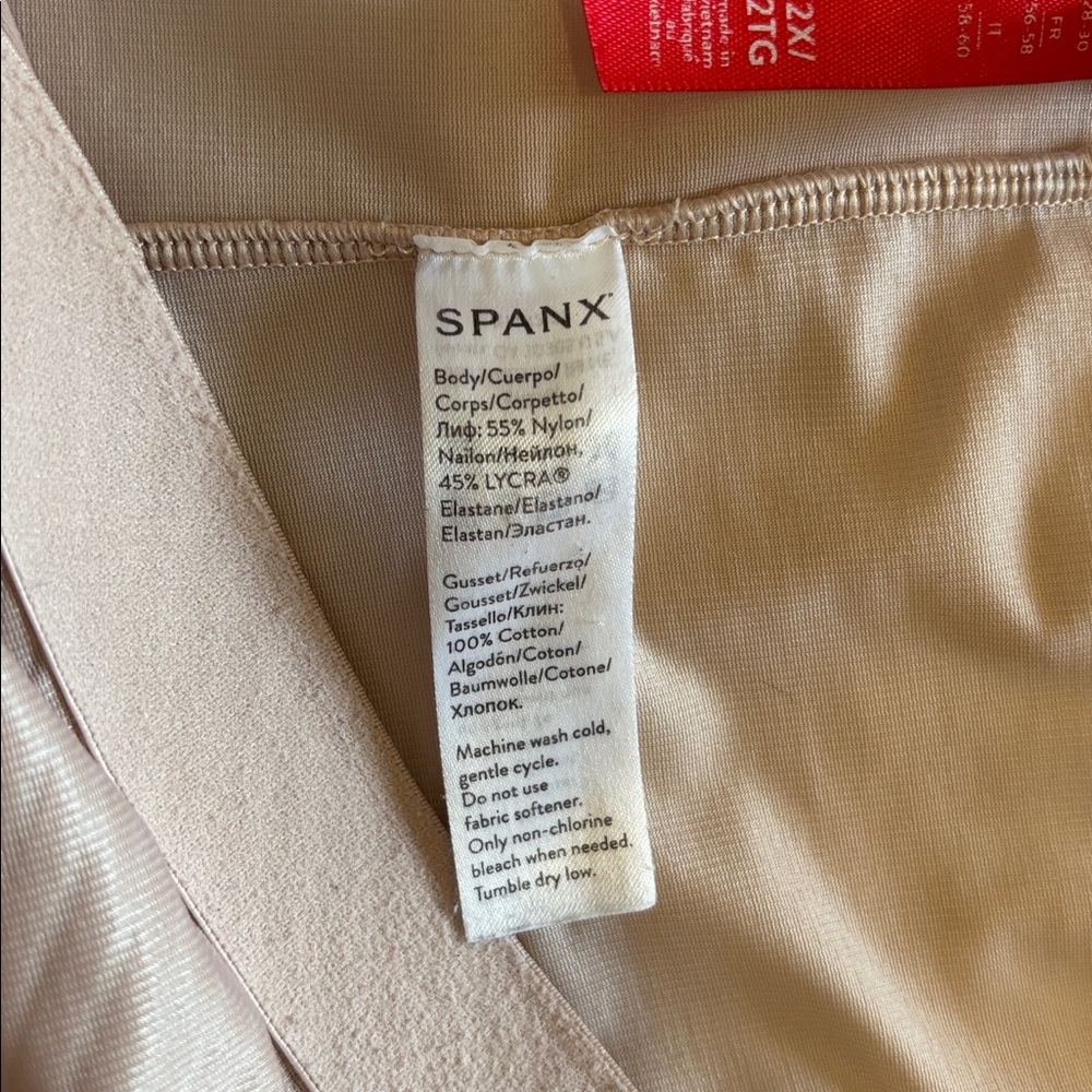 SPANXshape™‎ Invisible High-Waisted Mid-Thigh Short Champagne Beige size 2X - Picture 8 of 12